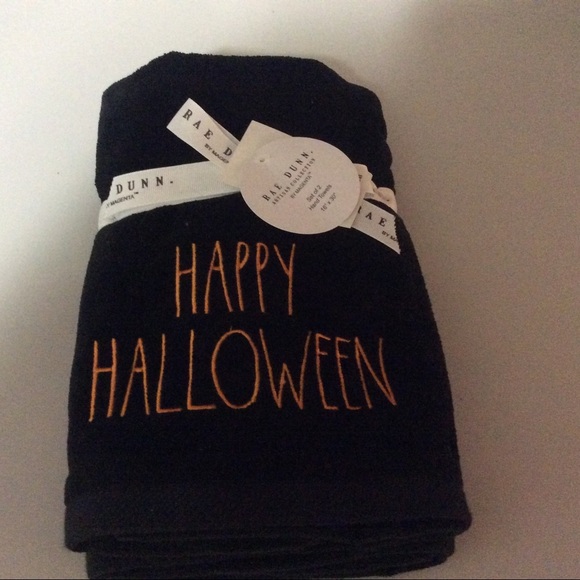 Rae Dunn Other - Rae Dunn HALLOWEEN Hand Towels